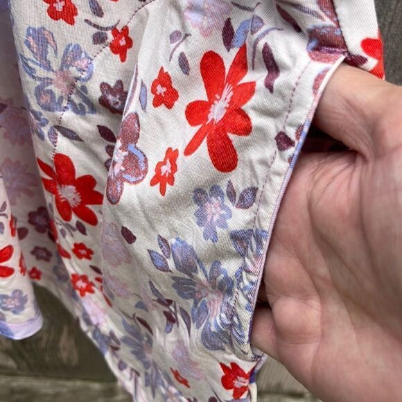 NWOT LOGO Lori Goldstein top - Picture 6 of 8